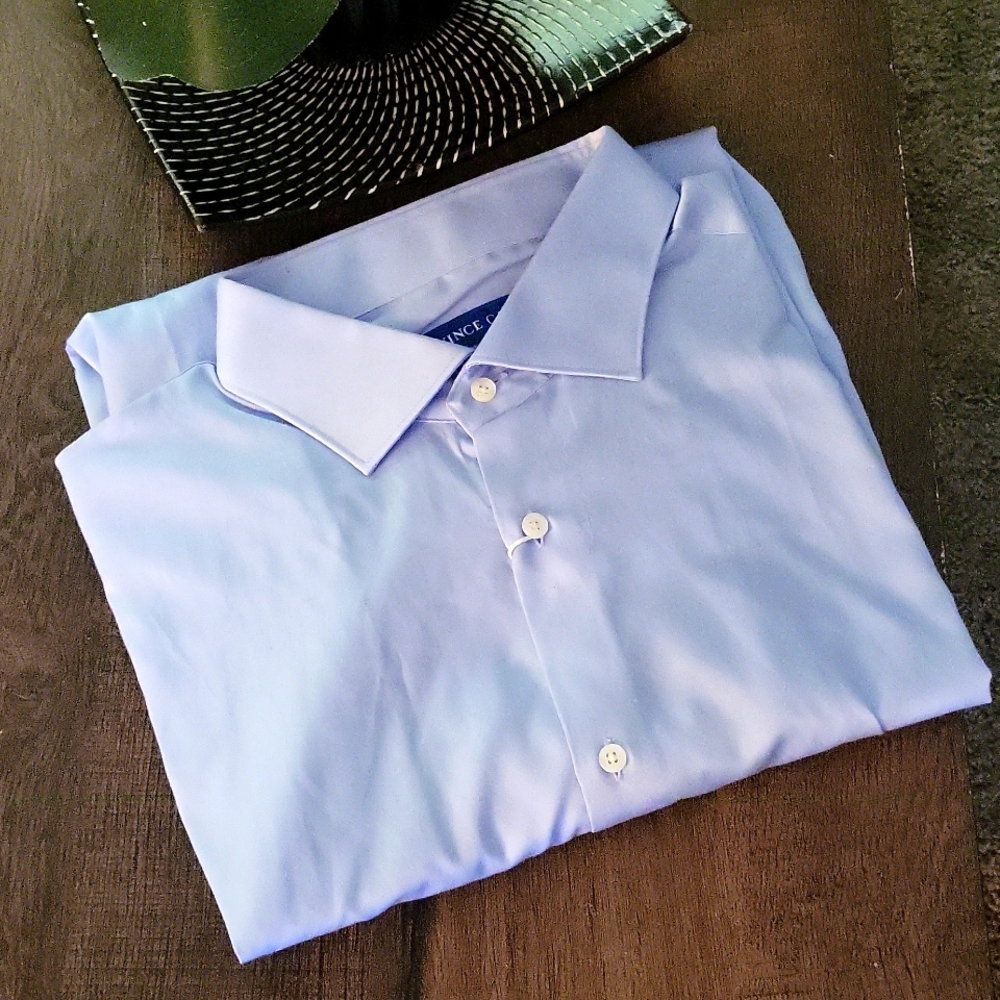 Vince Camuto button long sleeve